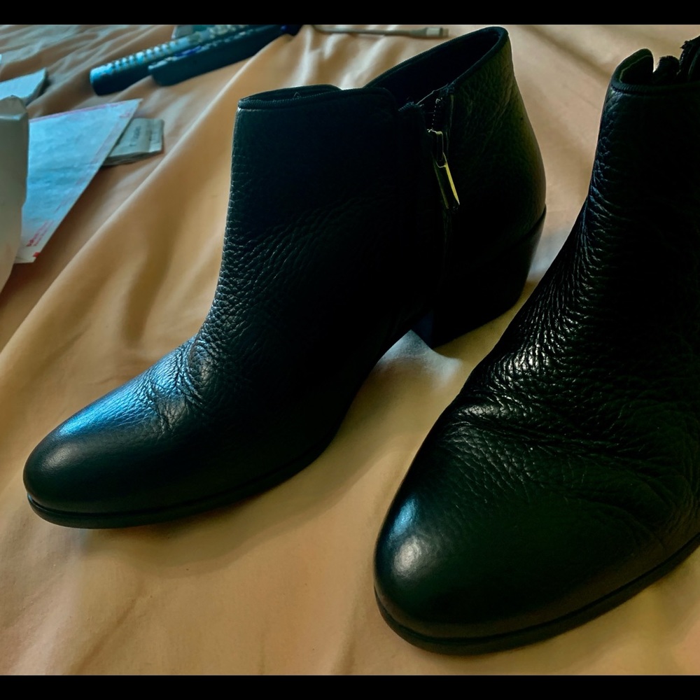 Sam Edelman black Petty leather booties,SZ 9 1/2”